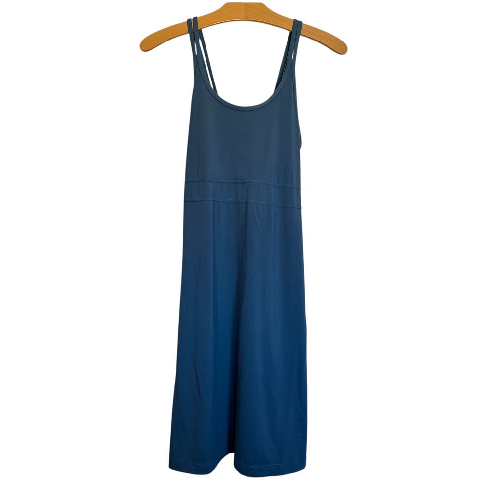 Title Nine Built In Bra Athletic Dress Sport Active Travel Blue Mini Cross Strap